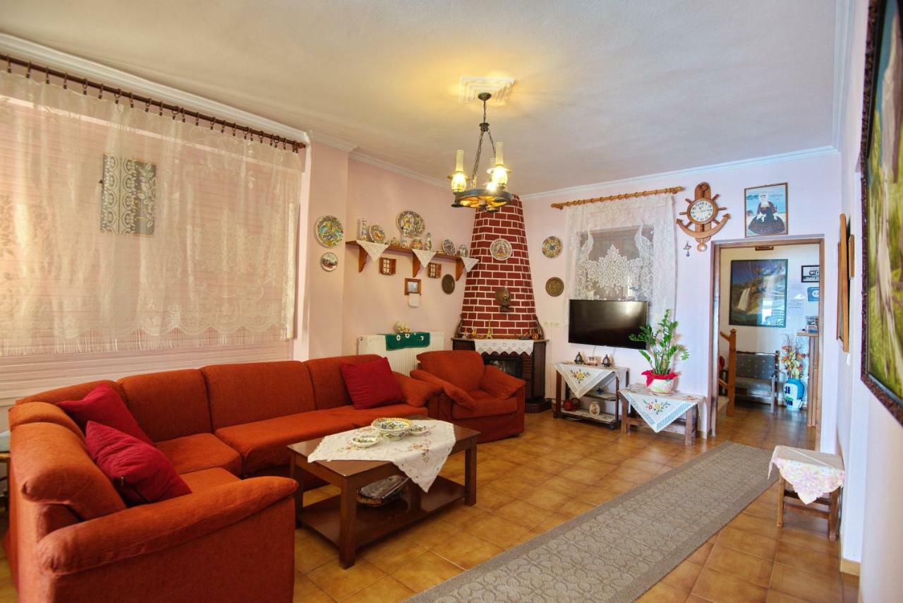 Hotel Haravgi 2*