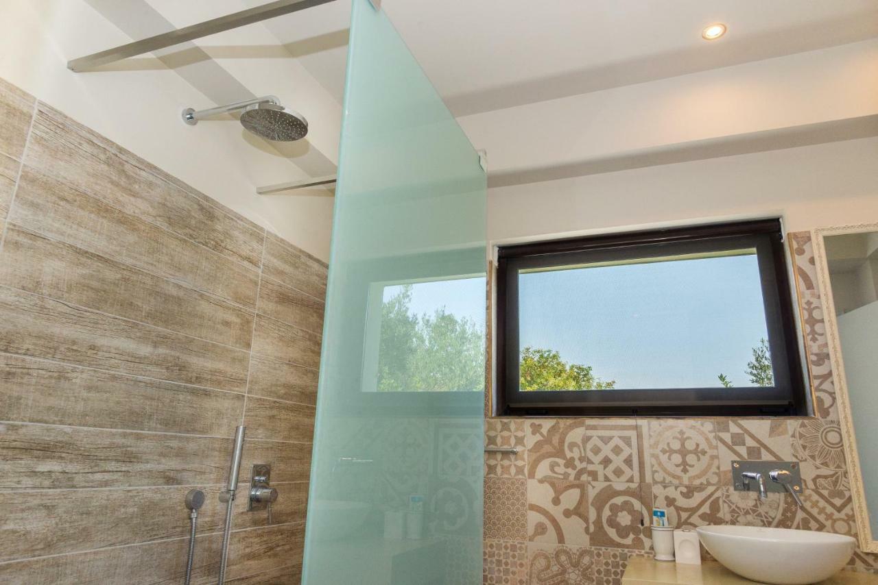 New - Manika - 3br 3ba Pool *