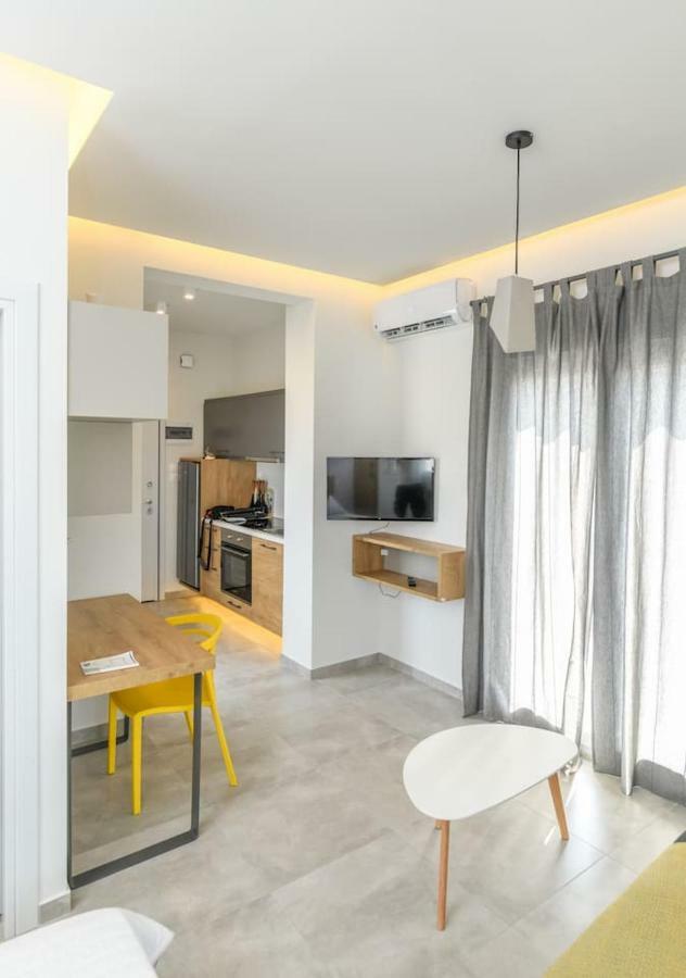 Apartment Superior Modern In The Center With View. Volos