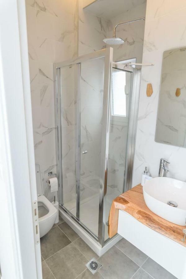 Apartment Superior Modern In The Center With View. Volos