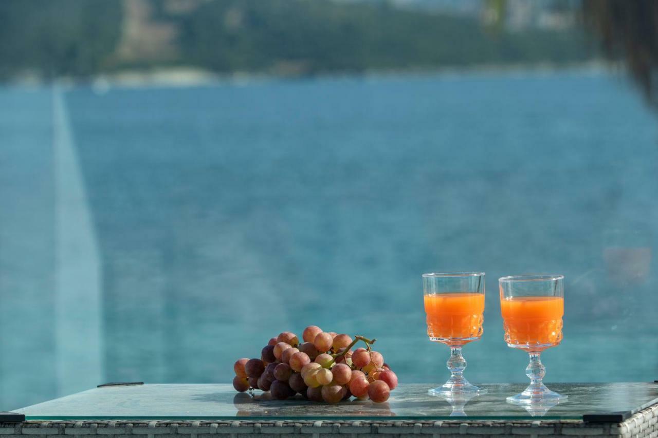 Sandy Toes * Lygia (Lefkada)