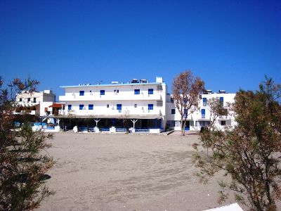 Kamelo 2* Vari (Syros)
