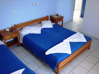 Kamelo Hotel Vari (Syros)