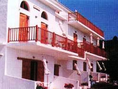 Mandaniki Apartment