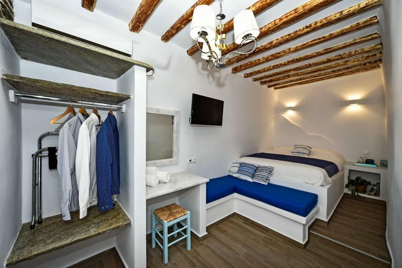 Charming 2br Hilltop Serenity Suite, Lively Greek Village