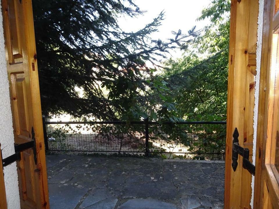 Guest house Vitina's Little House