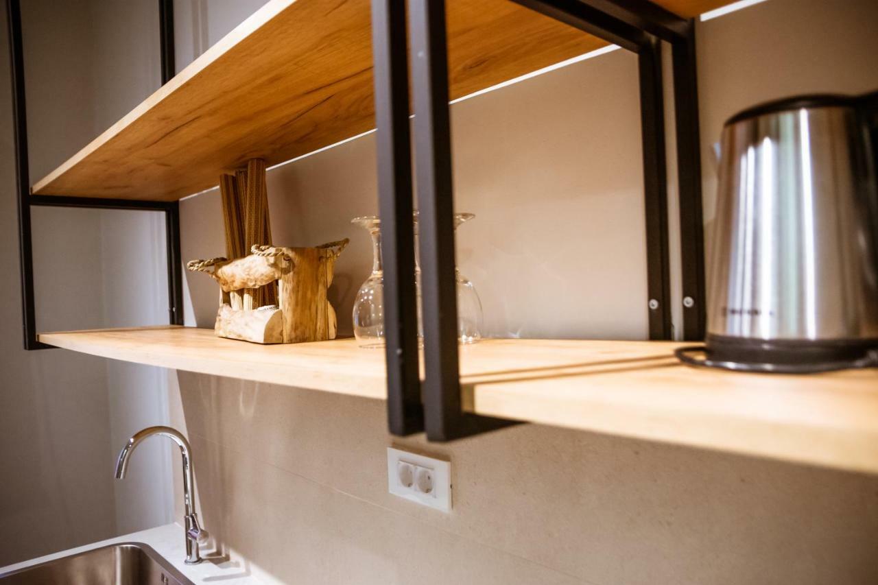 Anais Aparthotel 2*
