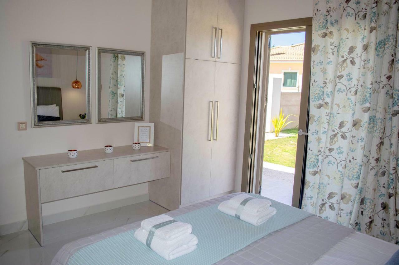 Zante Prime Heated Pool Levanta *