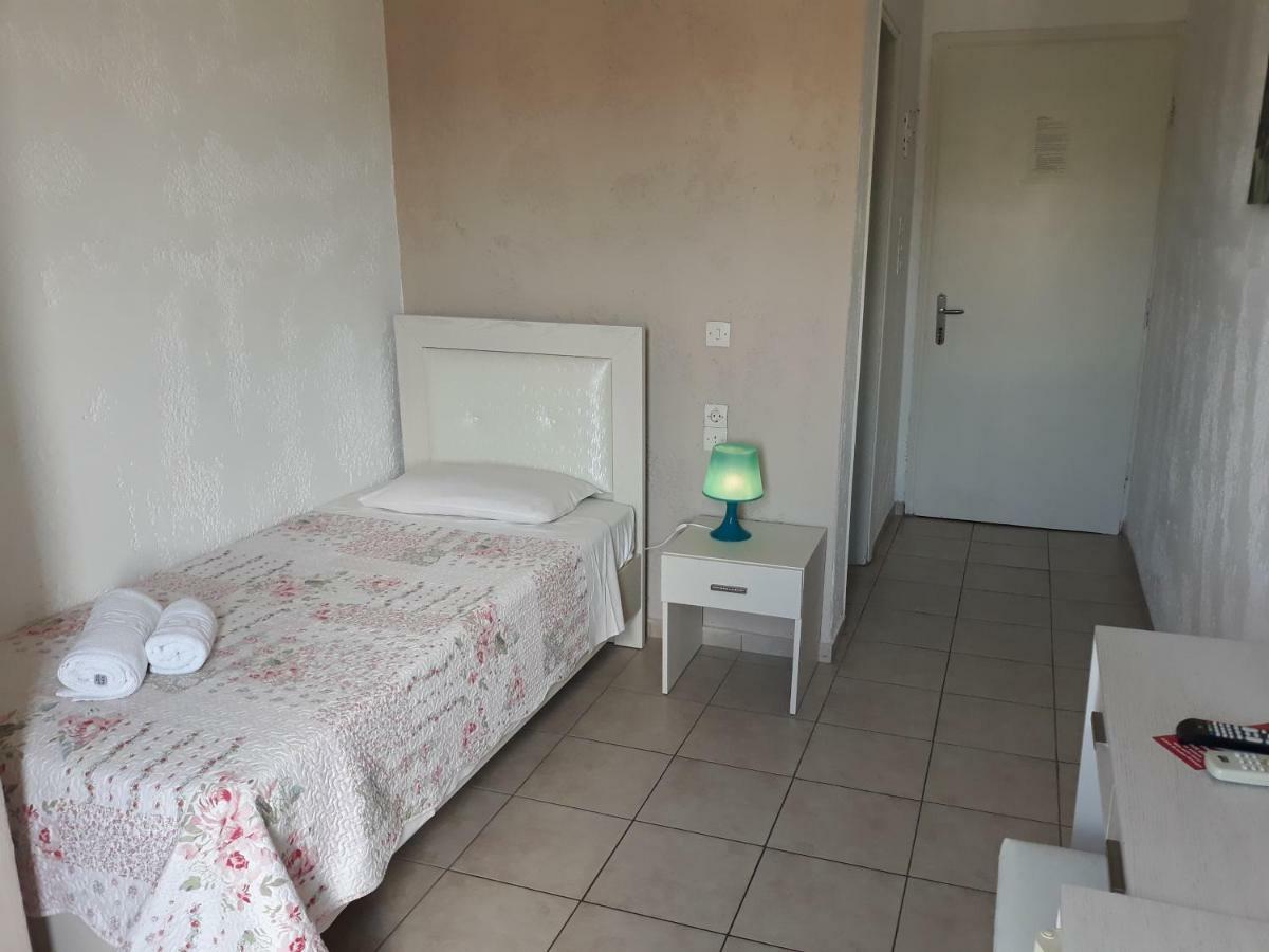 Hotel Australia Gazi