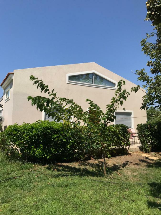 Holiday home Perivoli House B