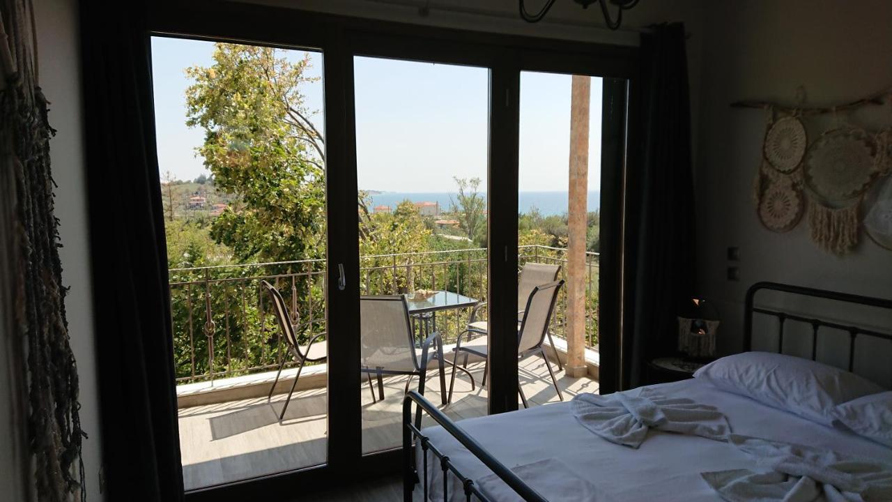 Stone House With Seaview Nea Poteidaia