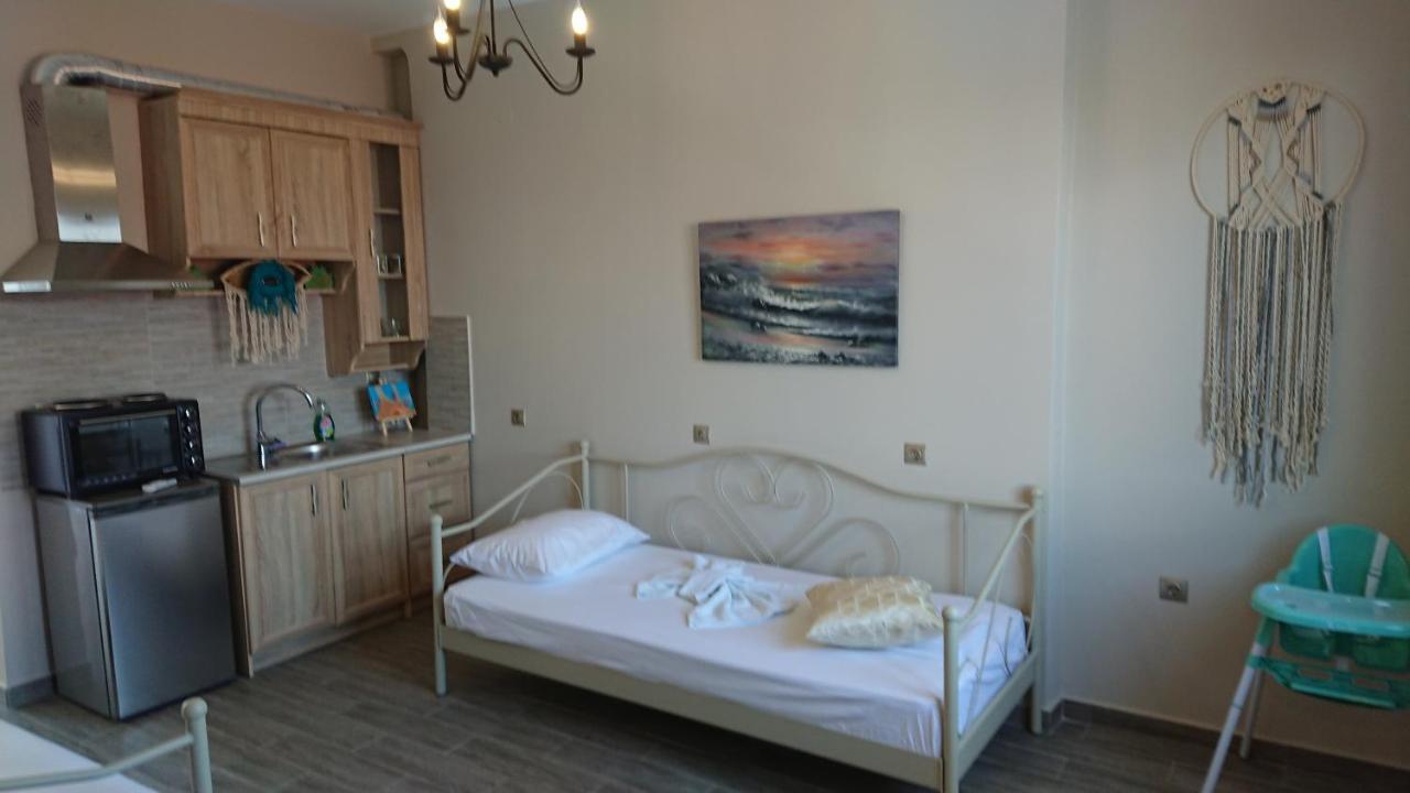 Apartment Stone House With Seaview Nea Poteidaia