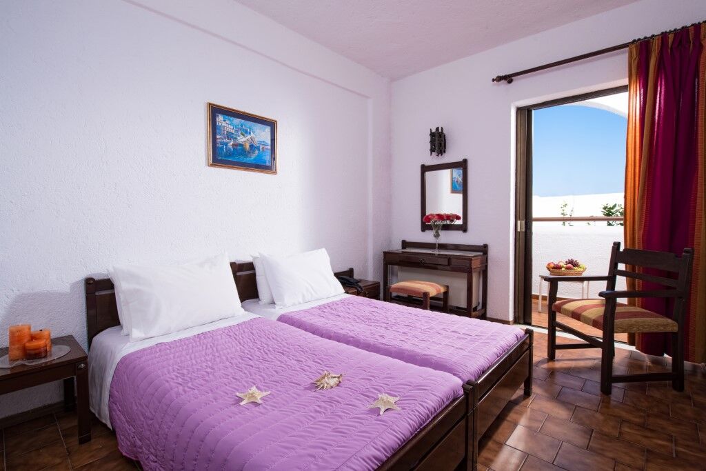 Hotel Holidays