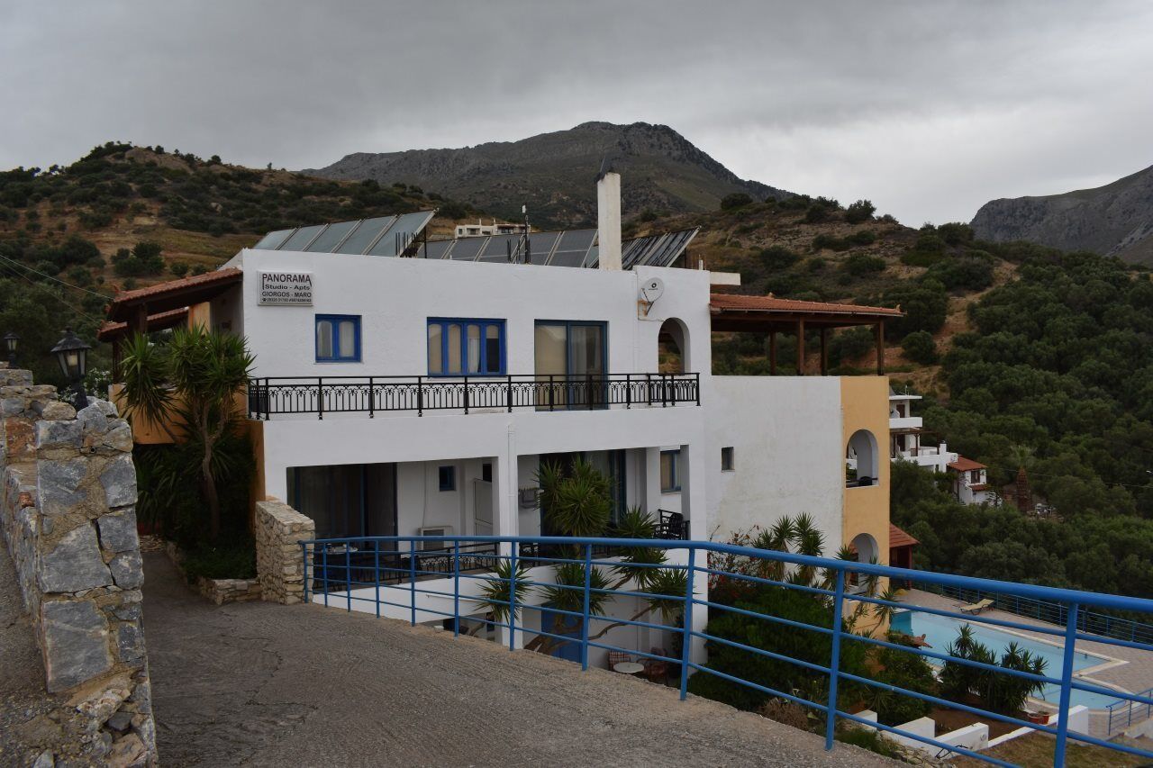 Panorama Studios 2*