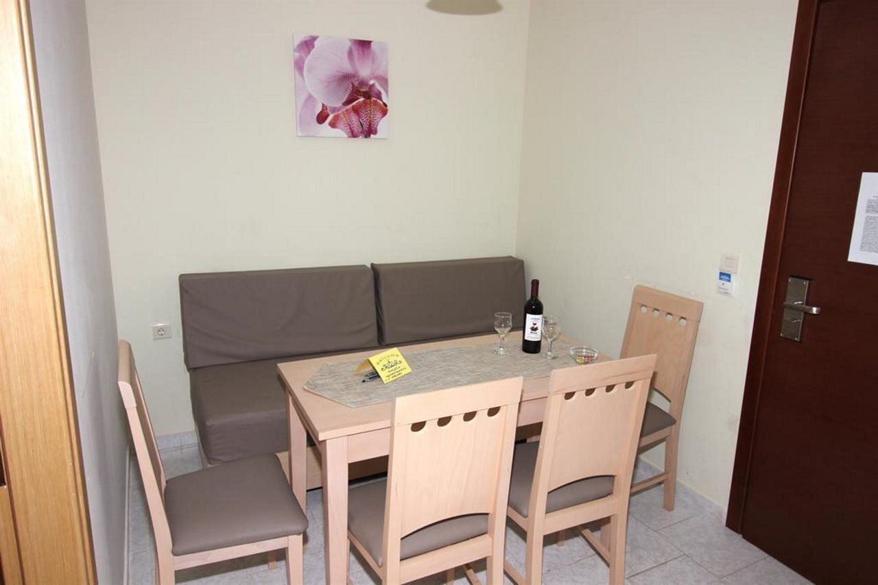 Angela Apartment