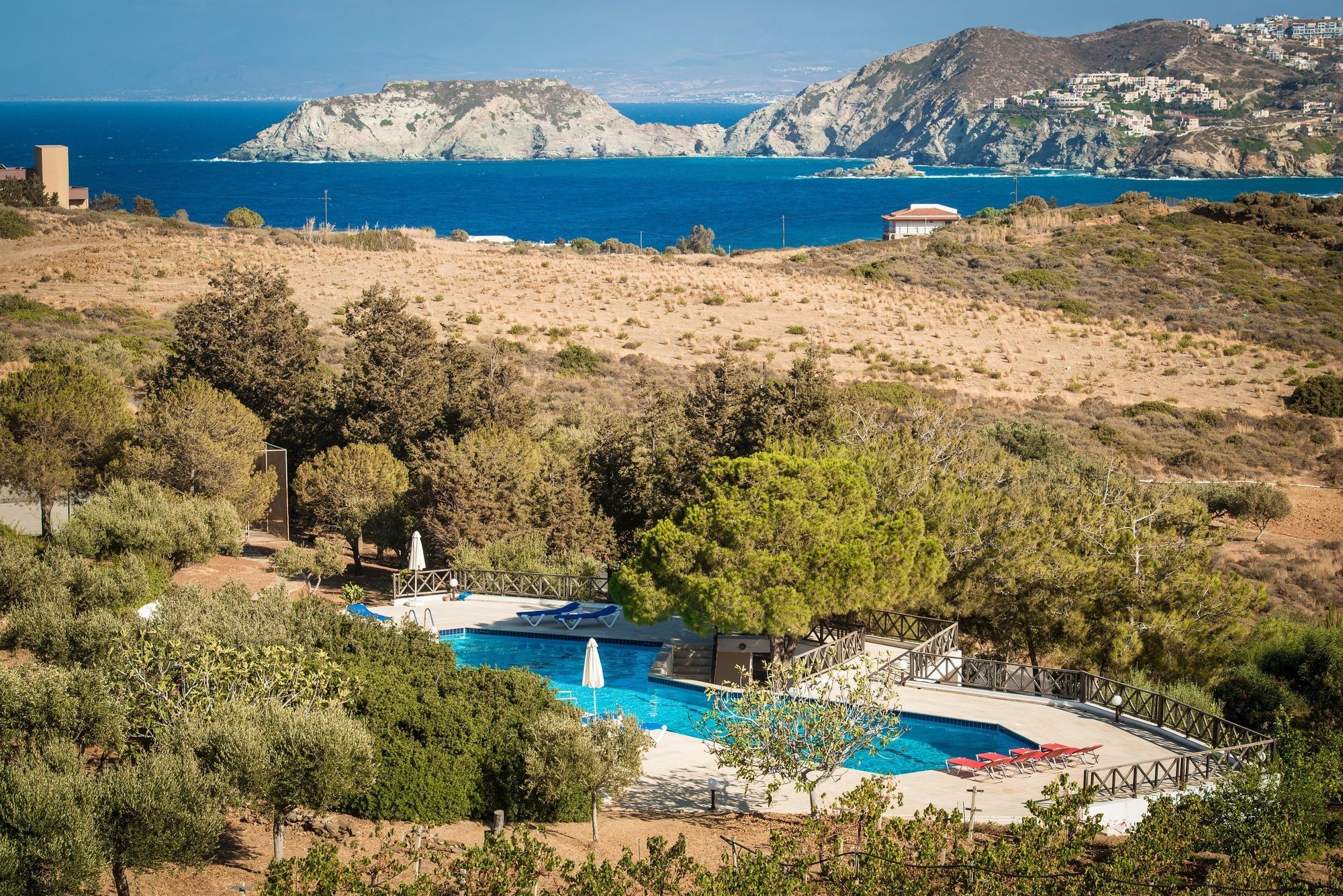 Ambelos Aparthotel 3*
