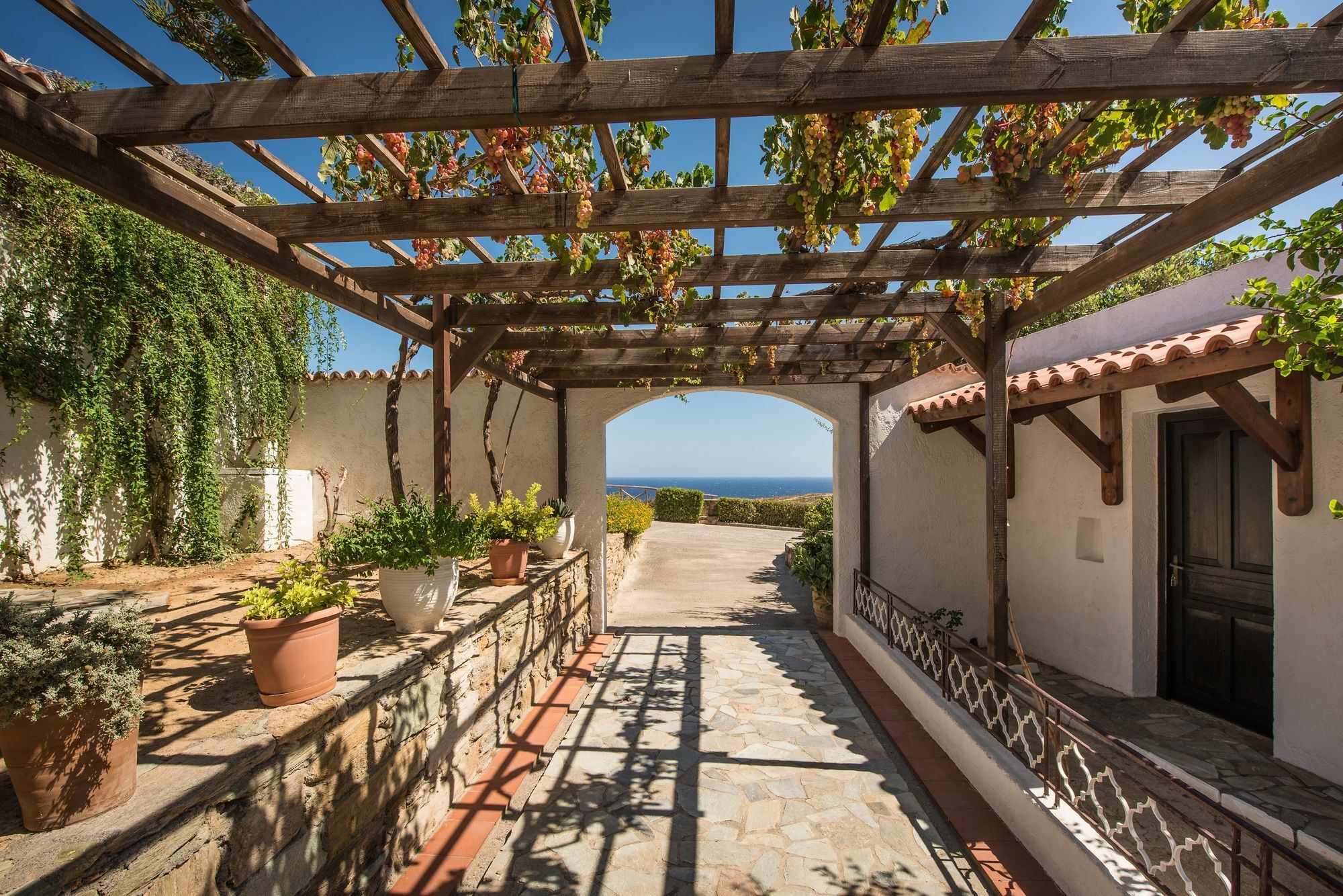 Aparthotel Ambelos 3*