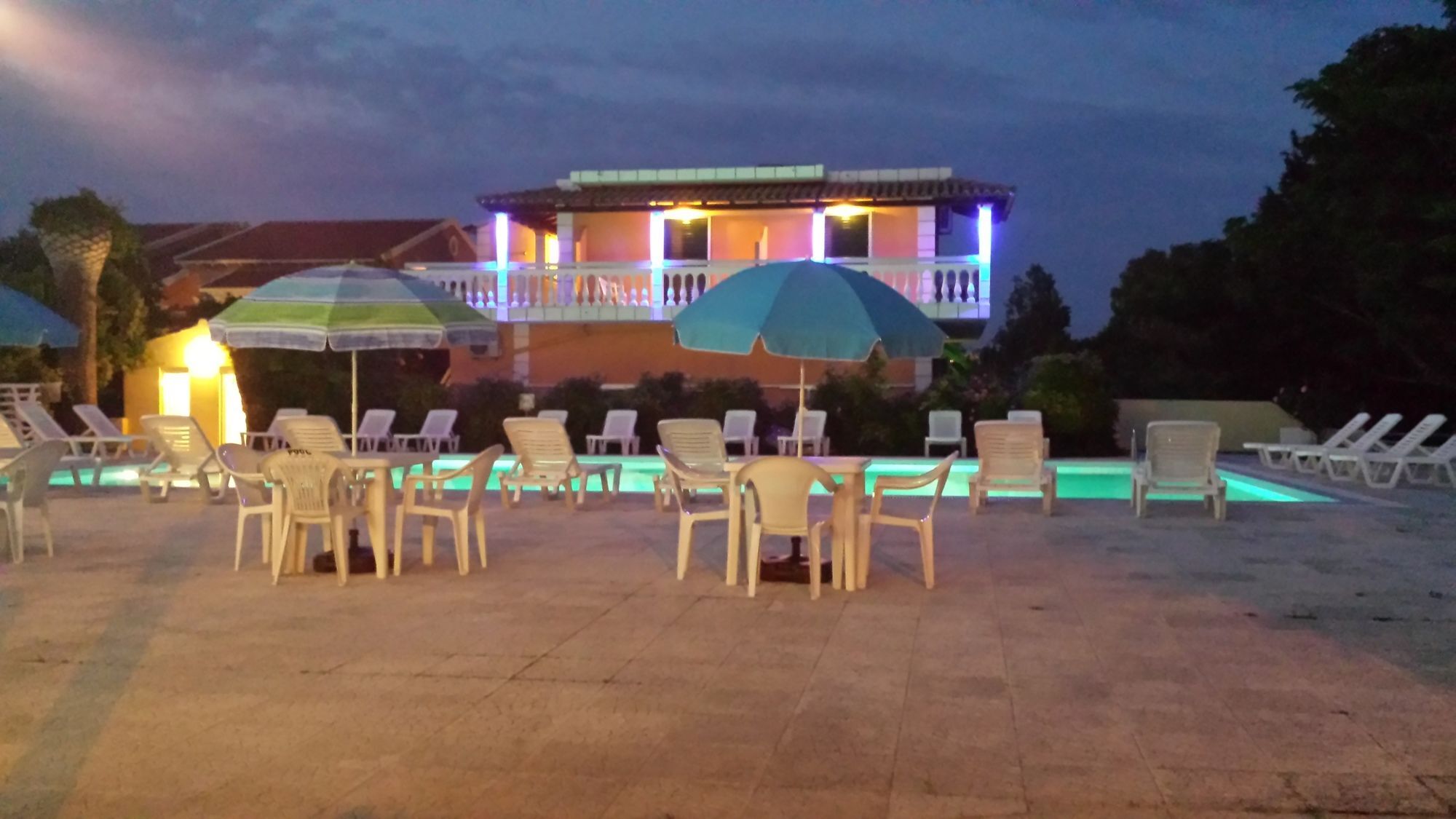 Guest house Nikolas Club Kavos