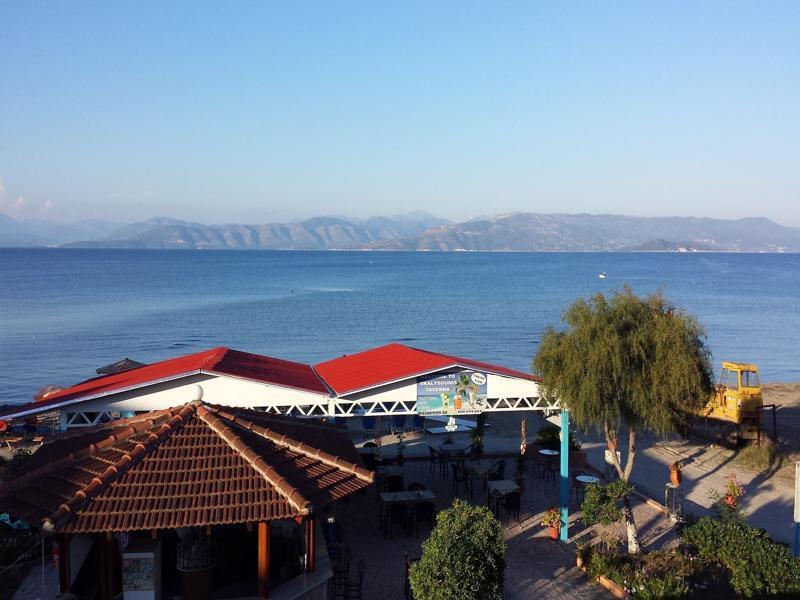 Nikolas Club