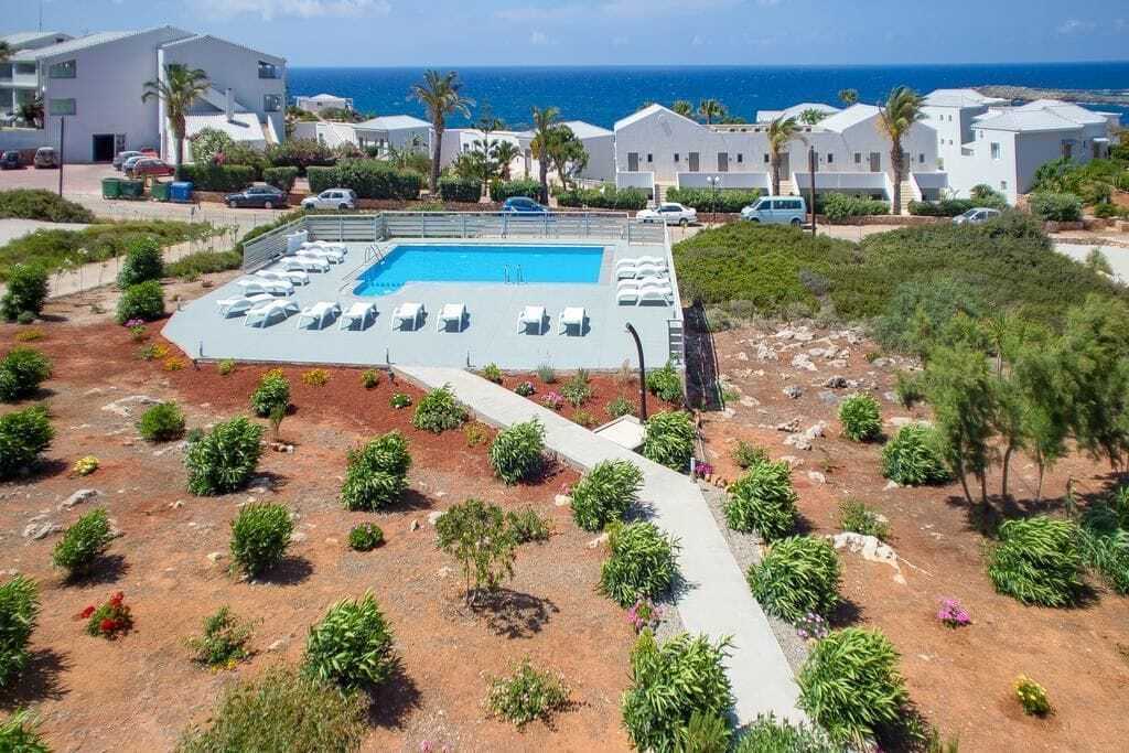 Aparthotel Evelyn Stavros (Crete)