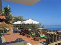 Oasis Hotel 2*