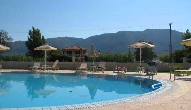 Eleni's Garden & Castello
