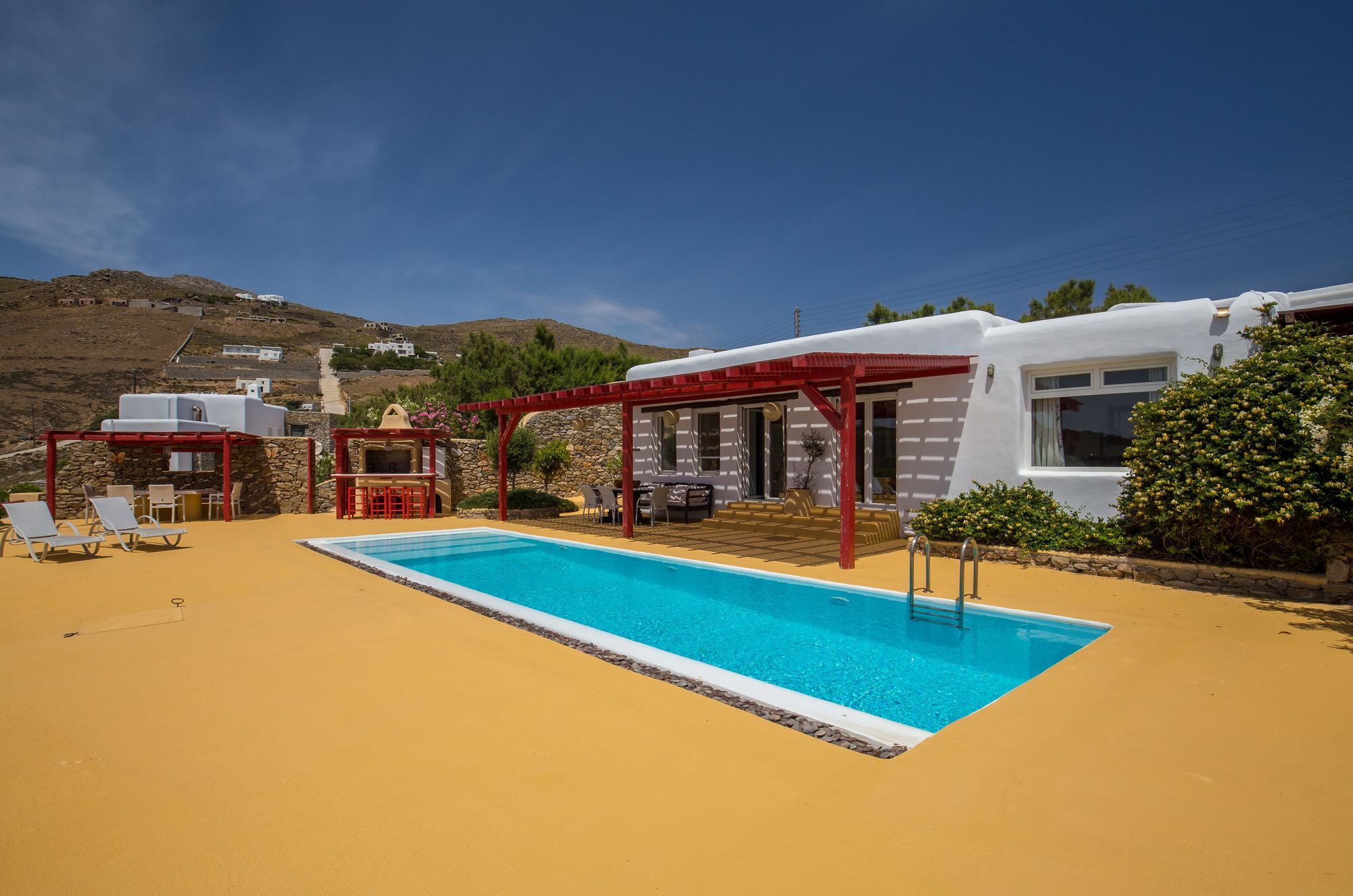 Royal Seaside Villa