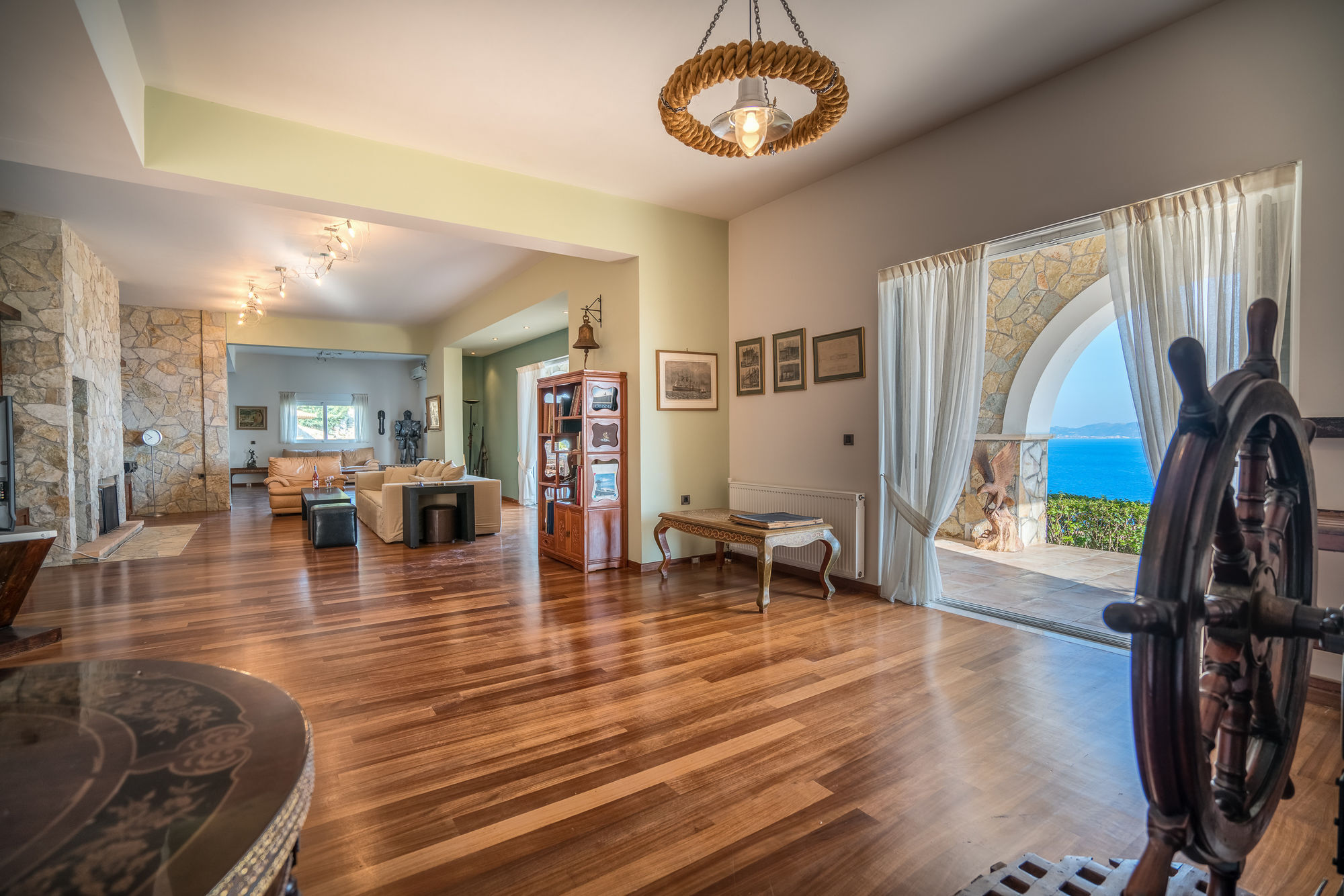 Serenus Luxury Villa *