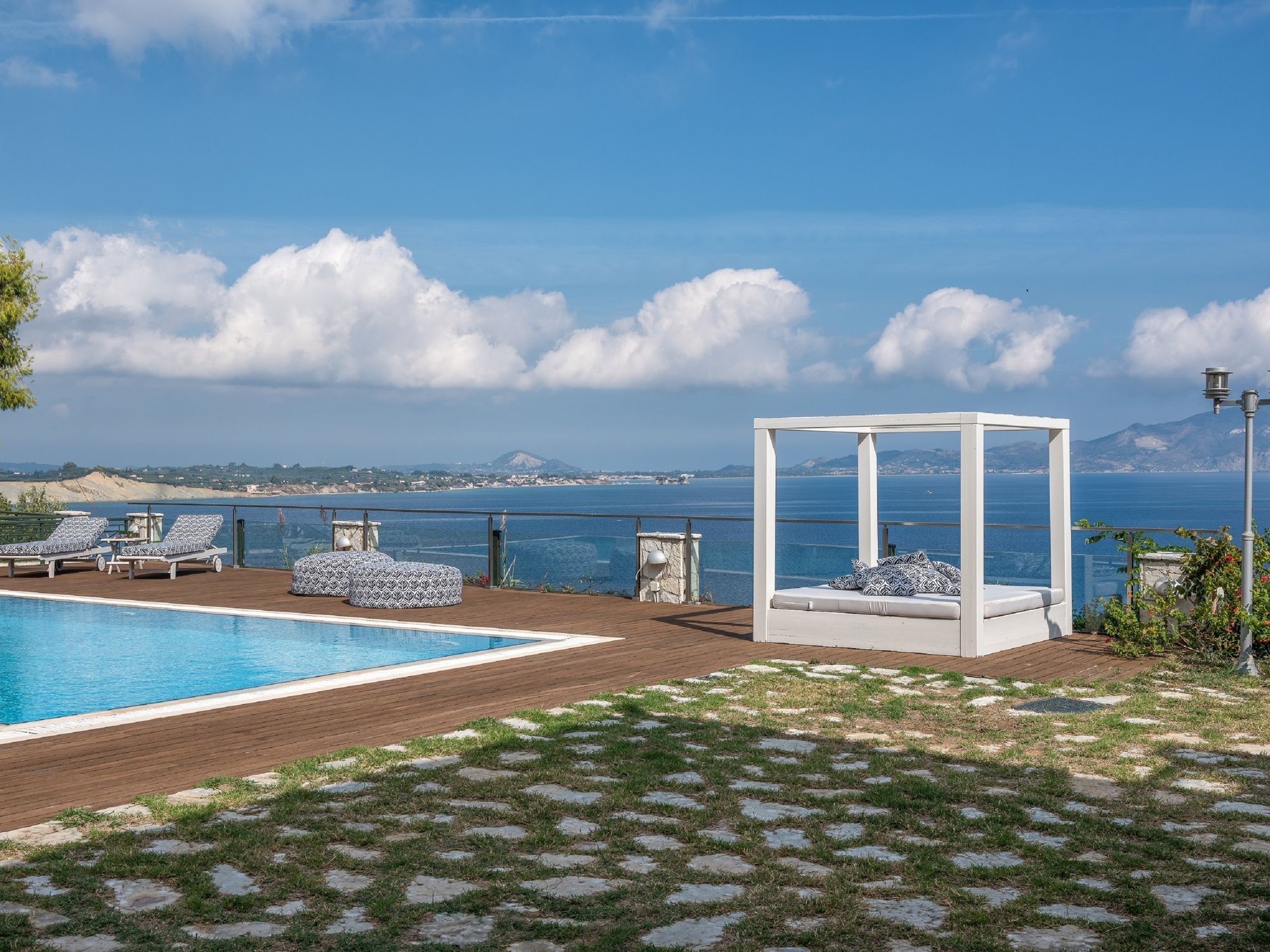 Serenus Luxury * Keri
