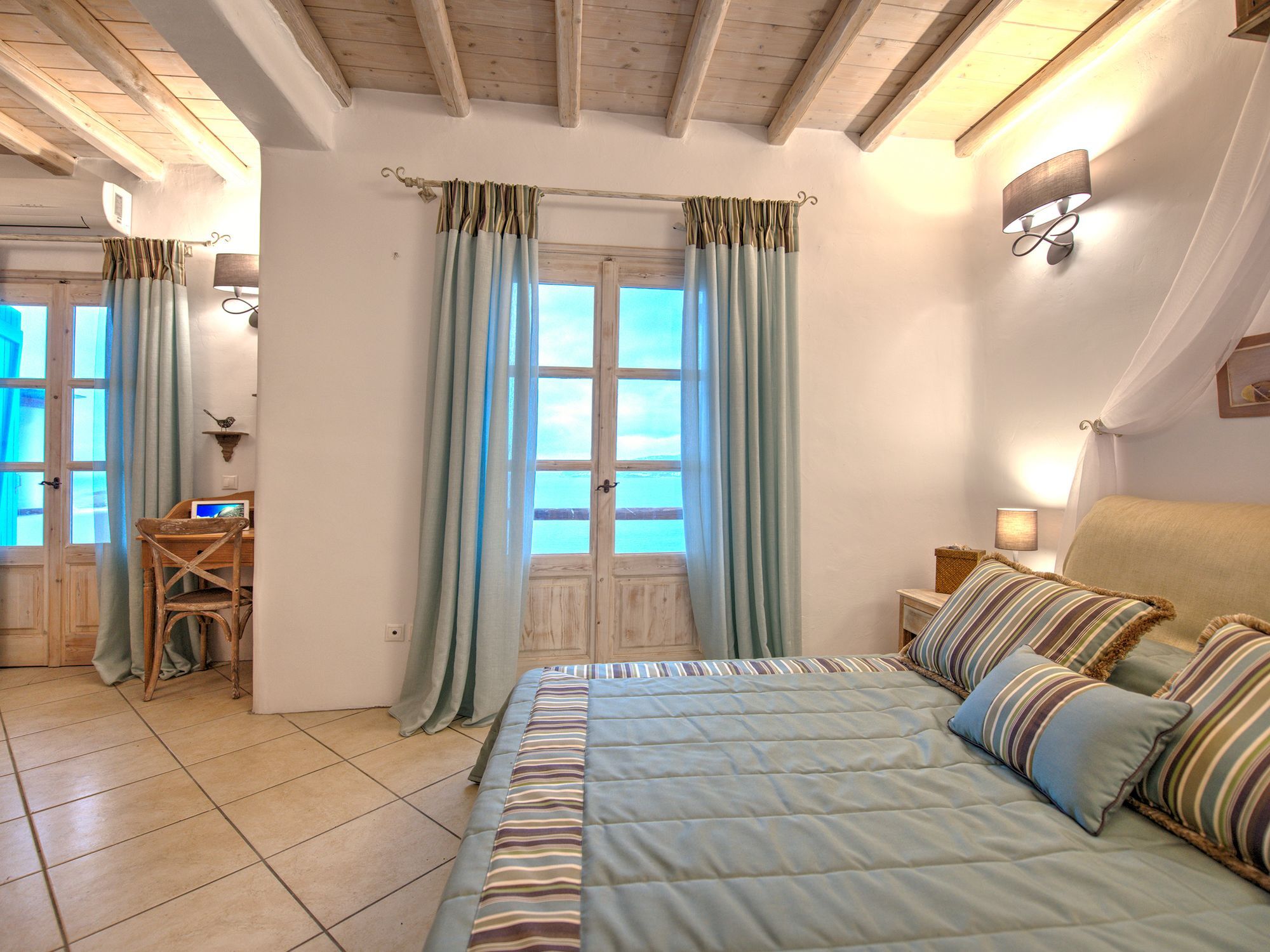 Aegean Pearl 2