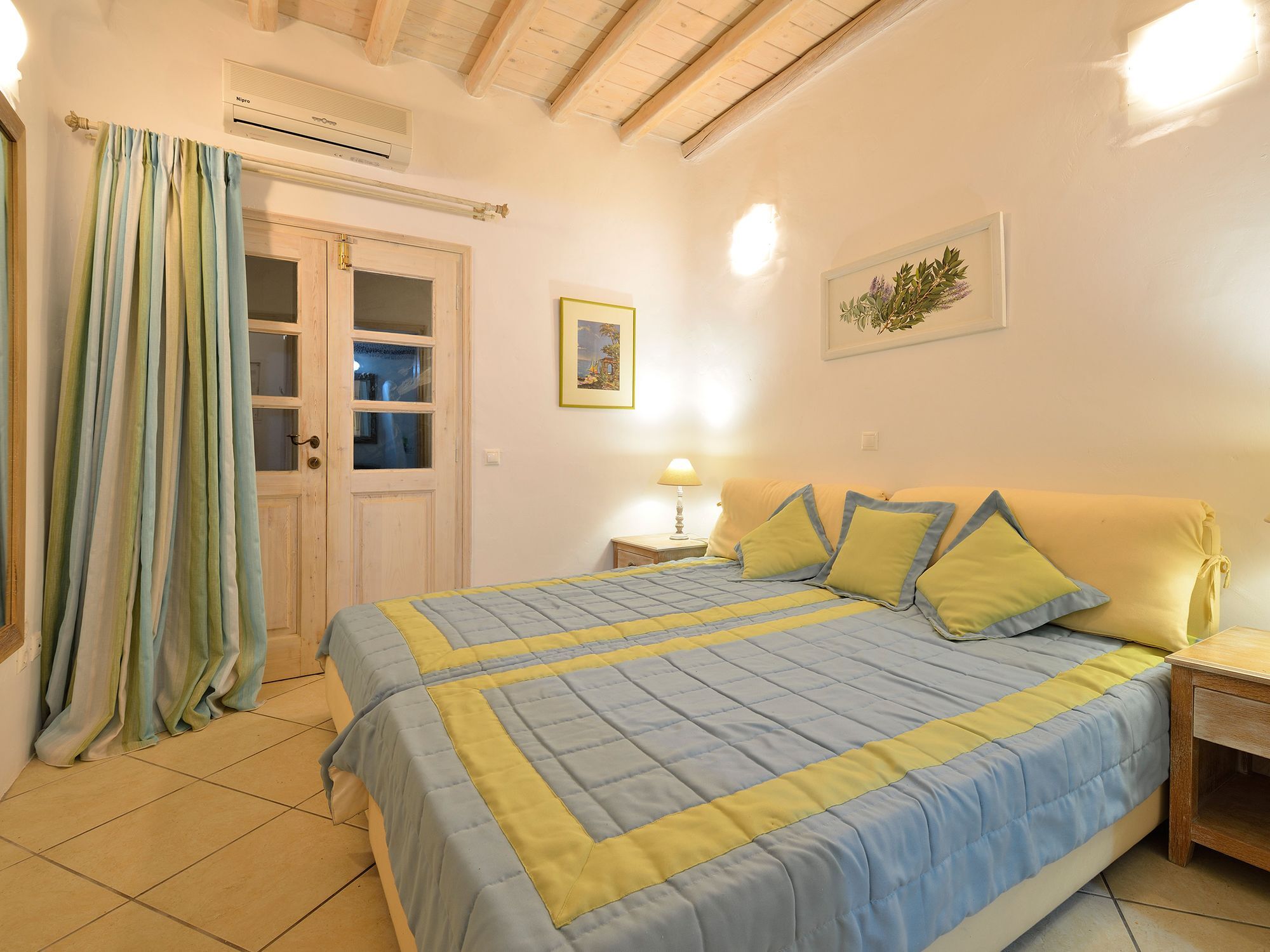 Aegean Pearl 2 *