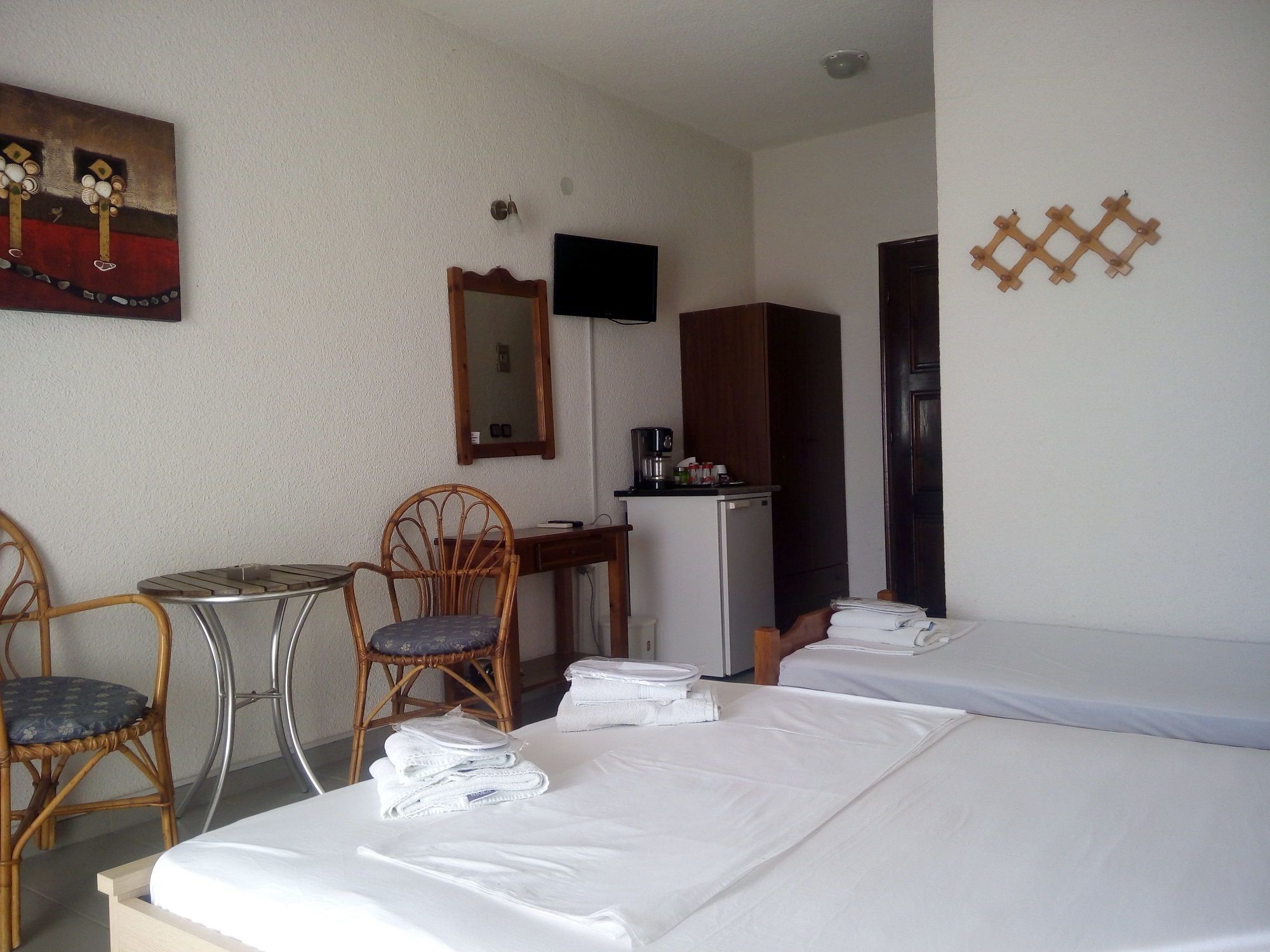 Karvounoskala Apartment *
