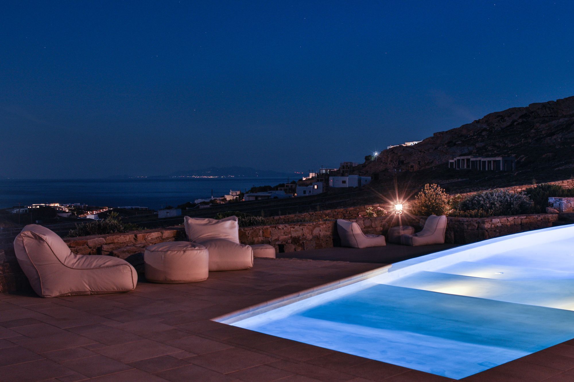 Aparthotel Niriides Homes & 3*