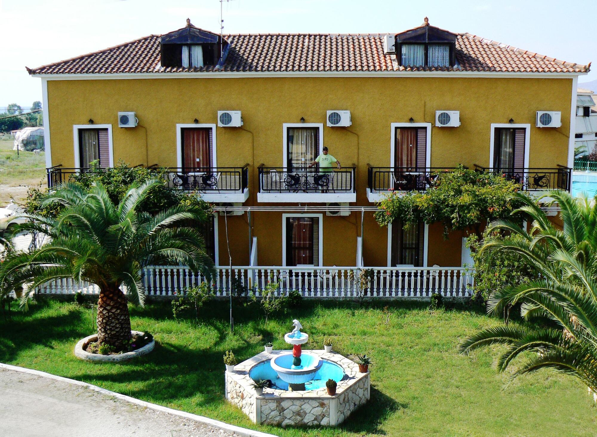 Plubis Aparthotel 2*