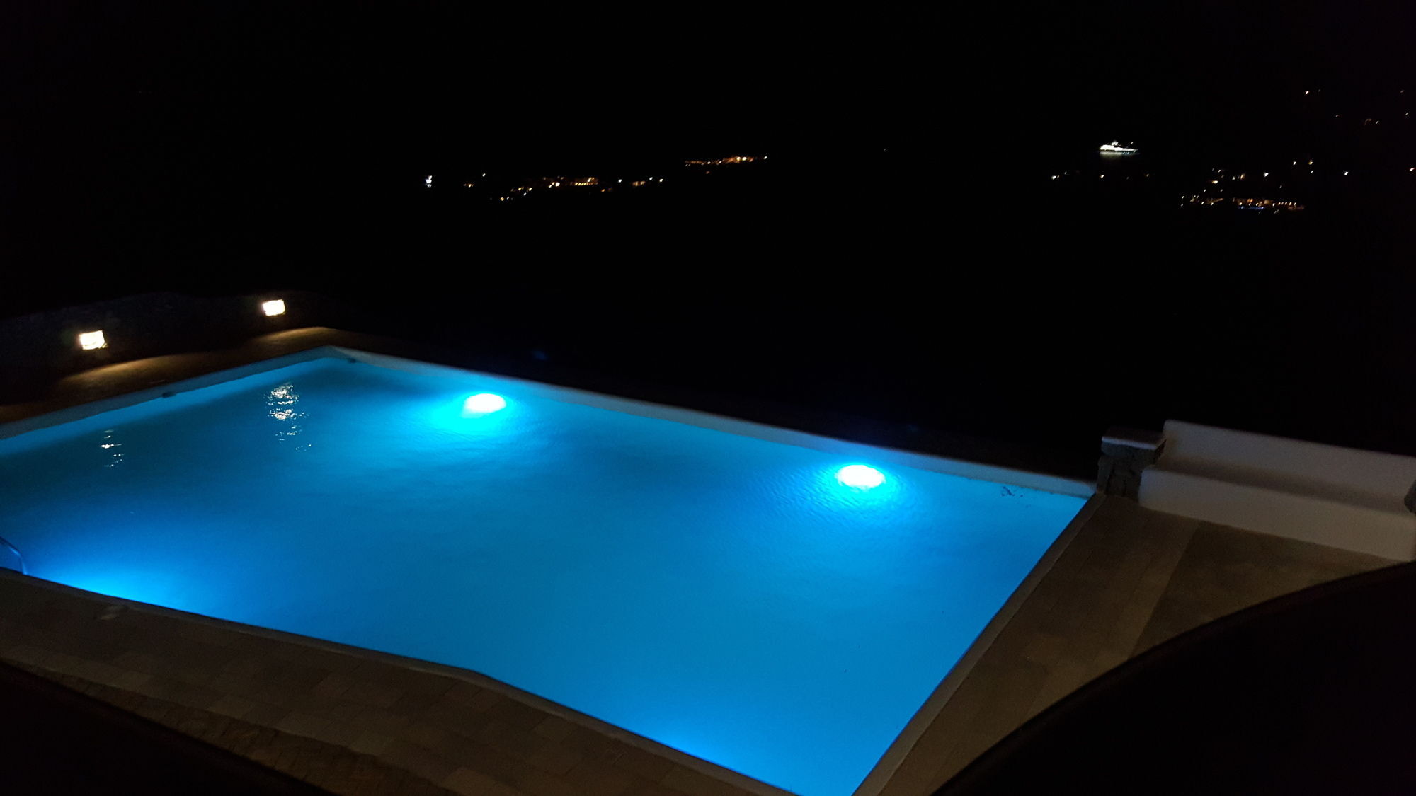 Otherview * Super Paradise Beach (Mykonos)