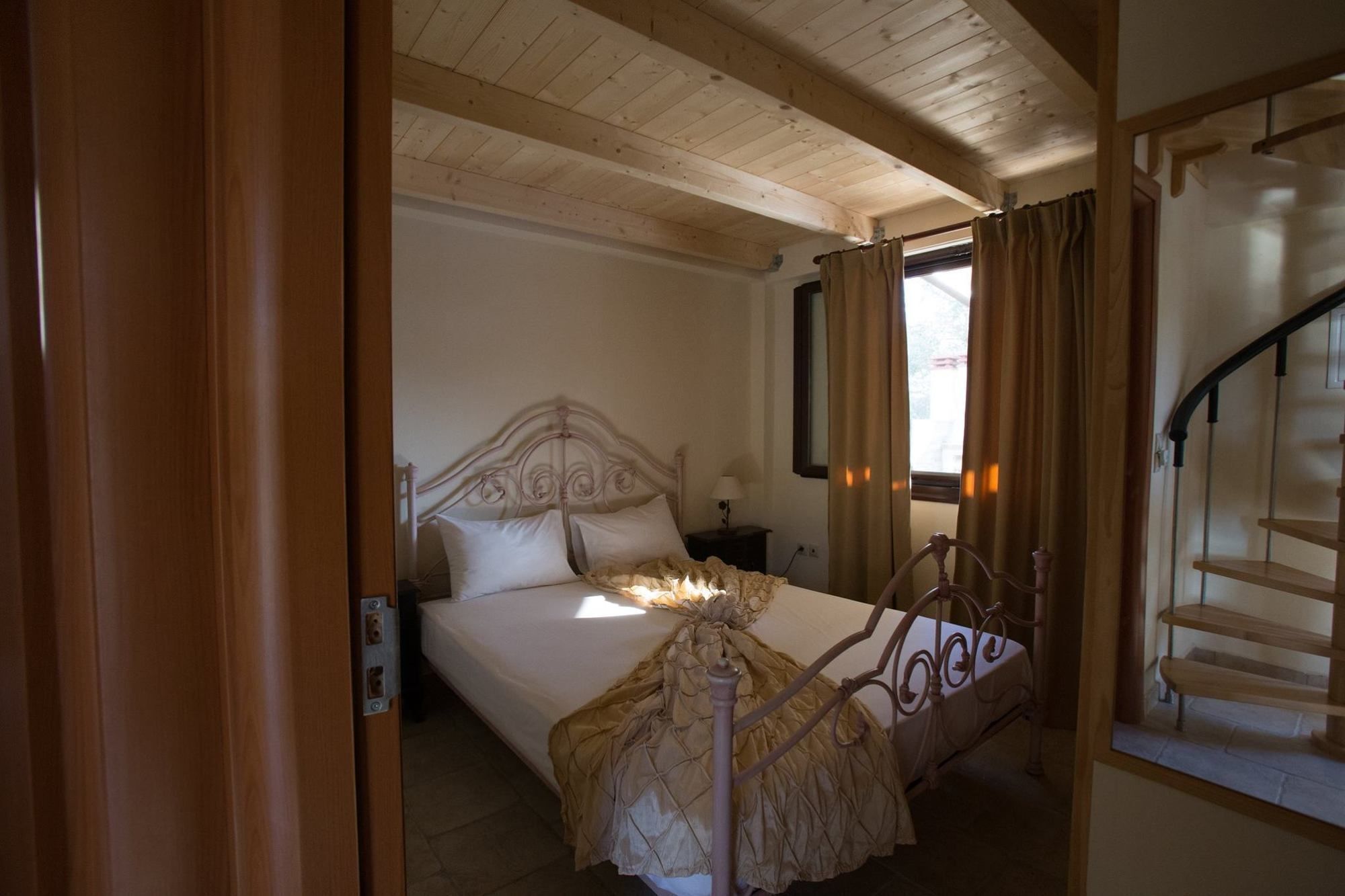 Villa 5 Stars Svoronata