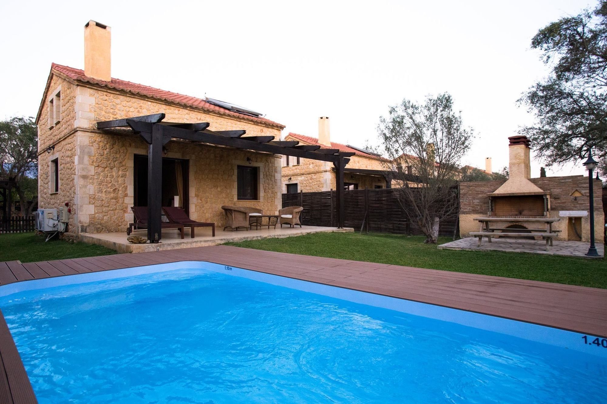 Villa 5 Stars Svoronata