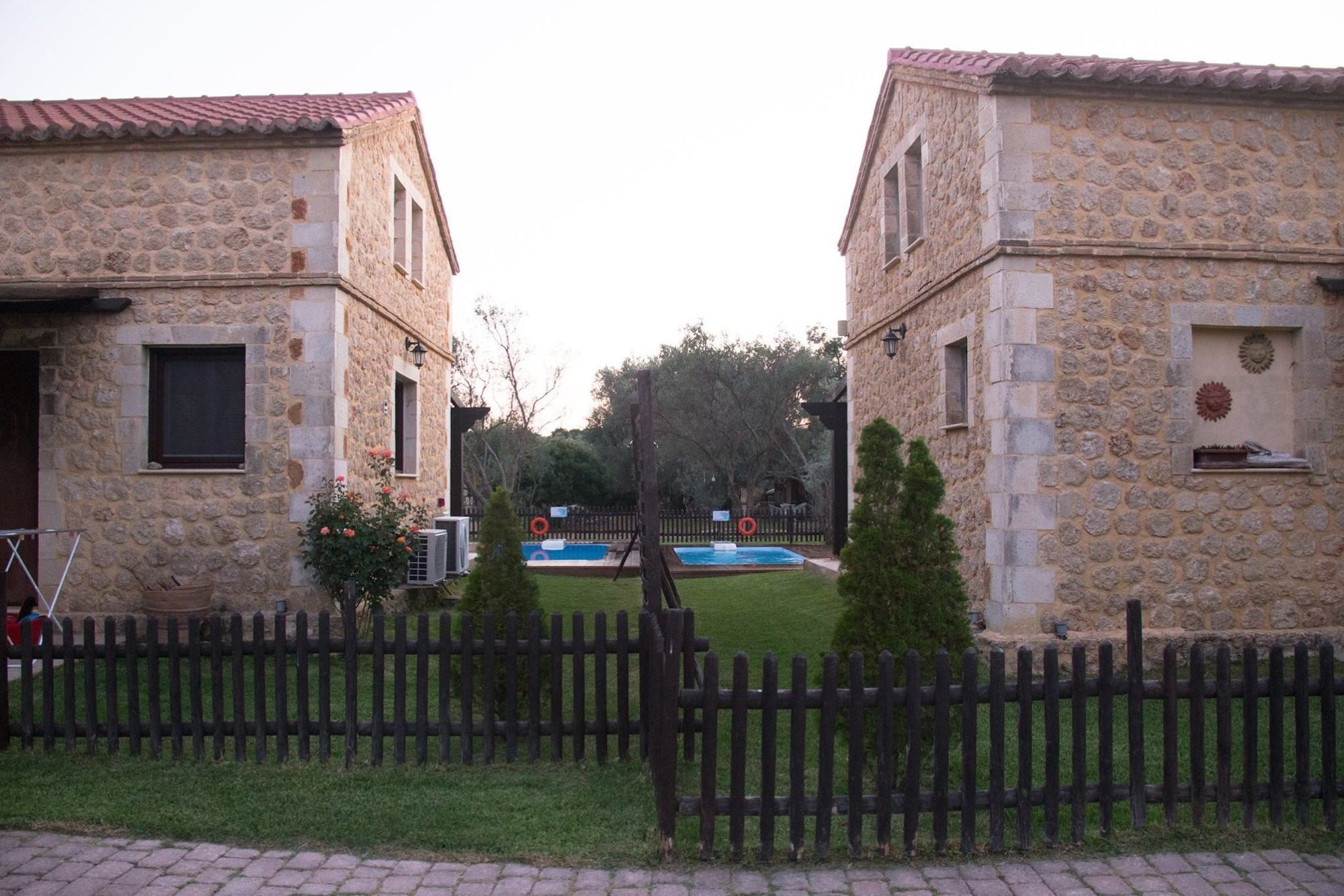 5 Stars Villa