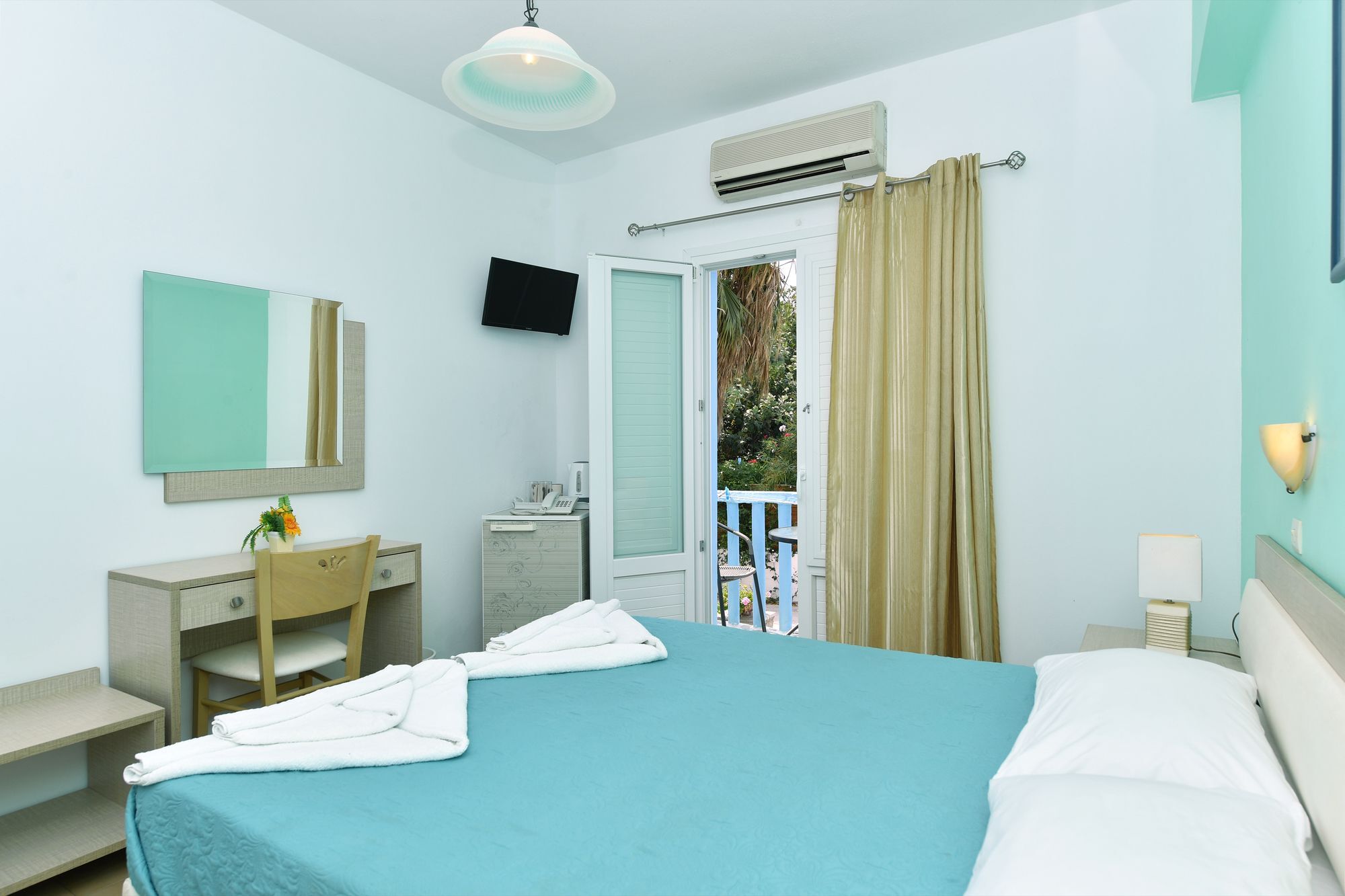 Aparthotel Katerina 2*