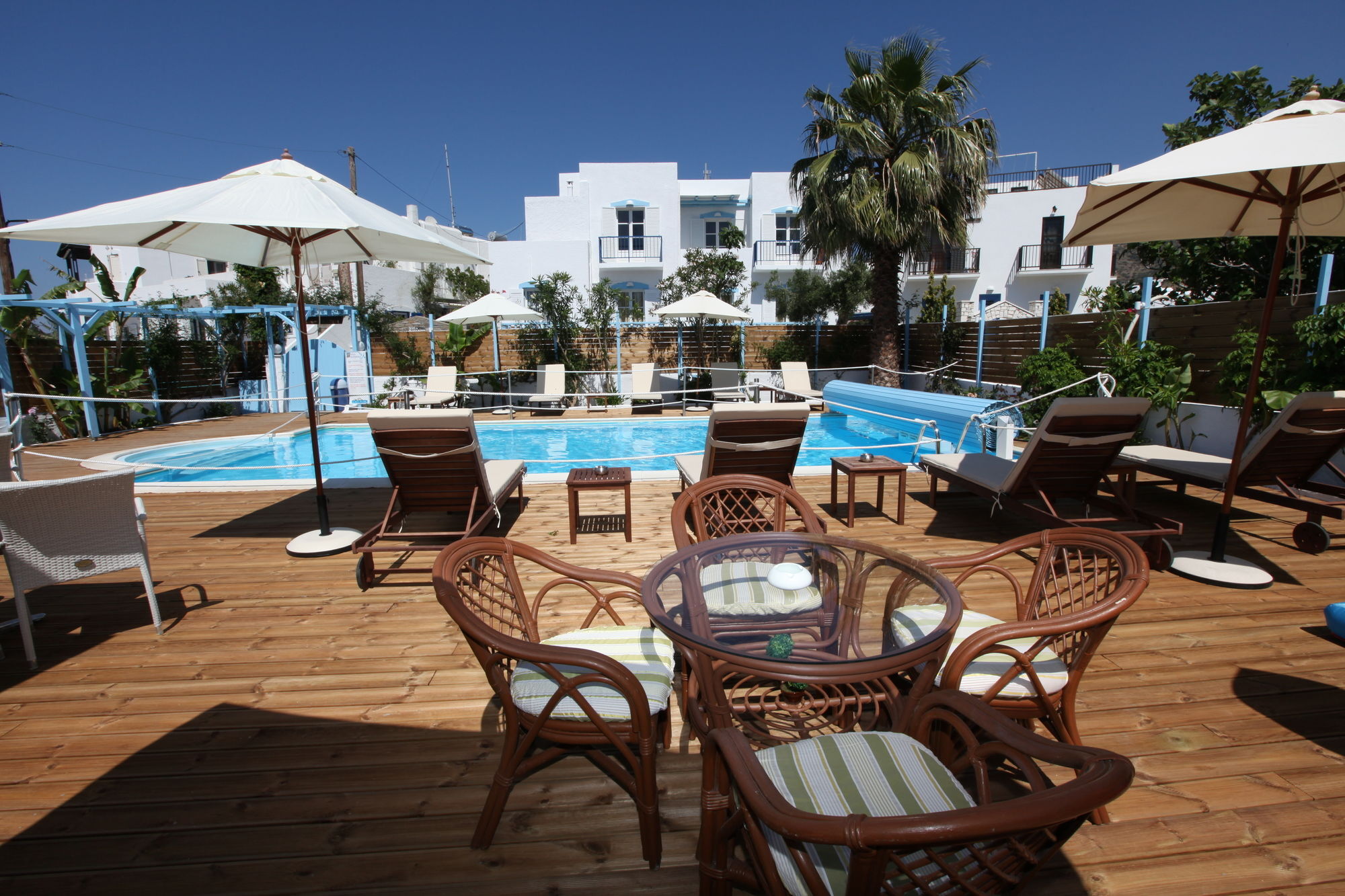 Katerina Aparthotel