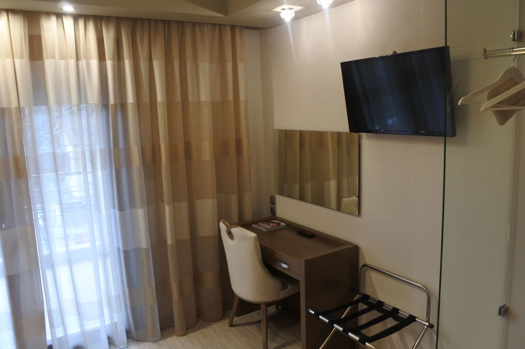 Konaki Hotel