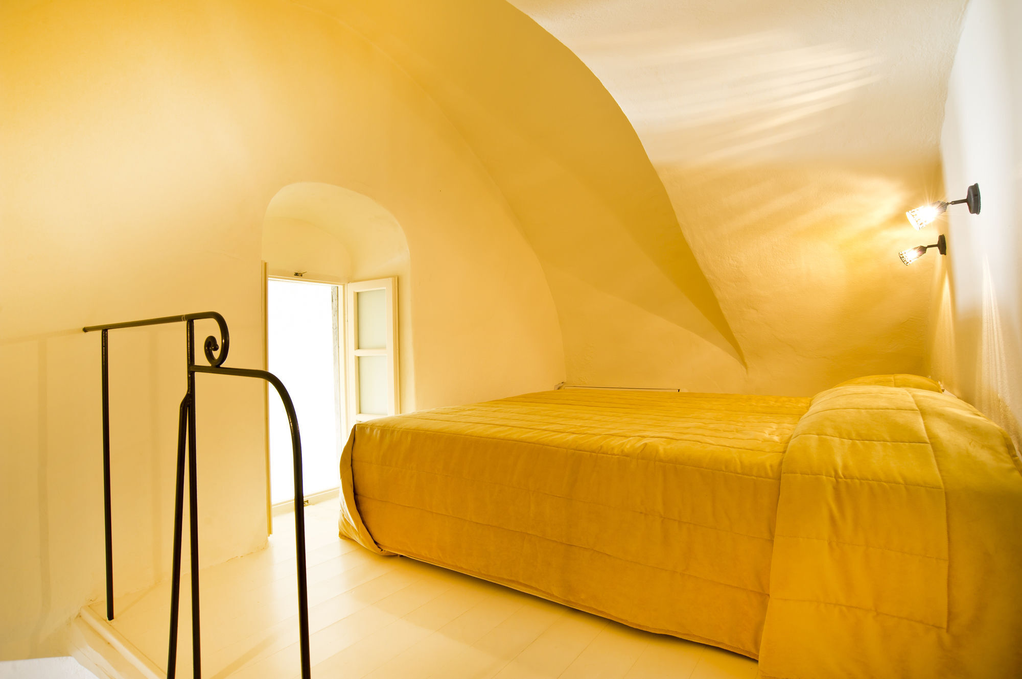 Aparthotel Enigma Fira (Santorini)
