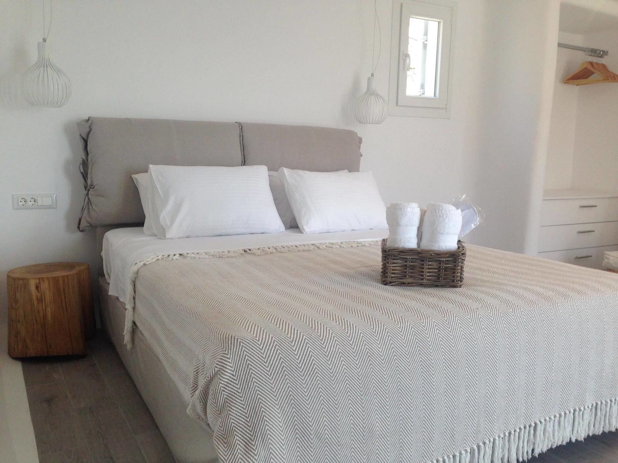 Aelia Mykonos