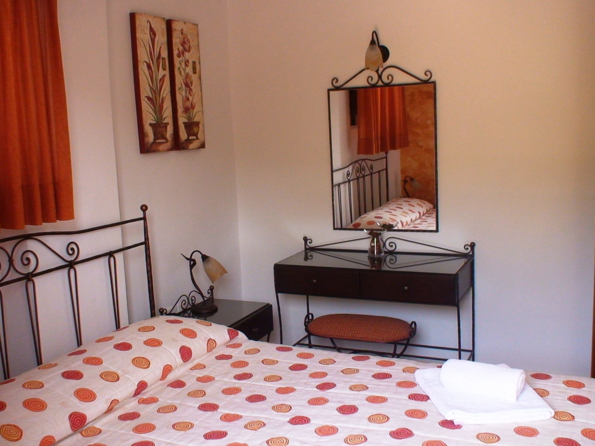 Aparthotel Vathi 4*
