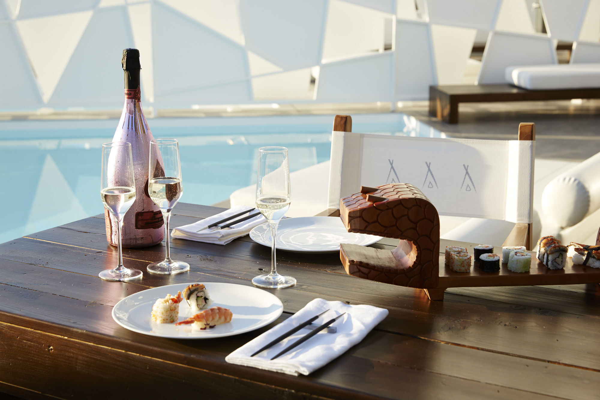 Nikki & 5* Porto Heli