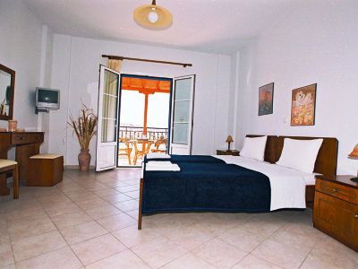 Fereniki Aparthotel Plati (Limnos)
