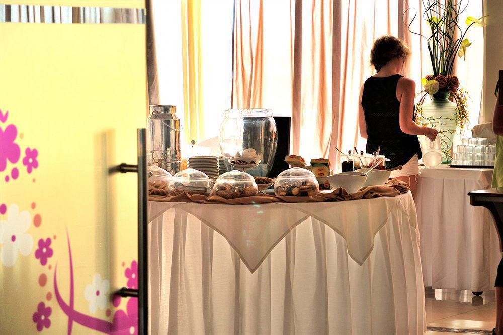 Bay Hotel