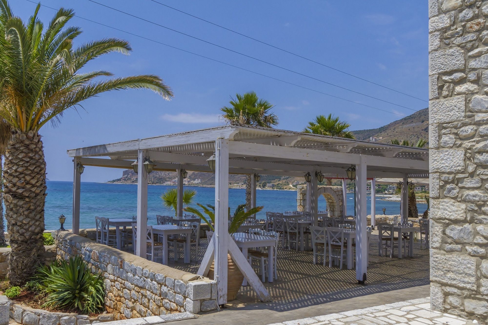 Itilo Traditional Hotel Neo Oitilo