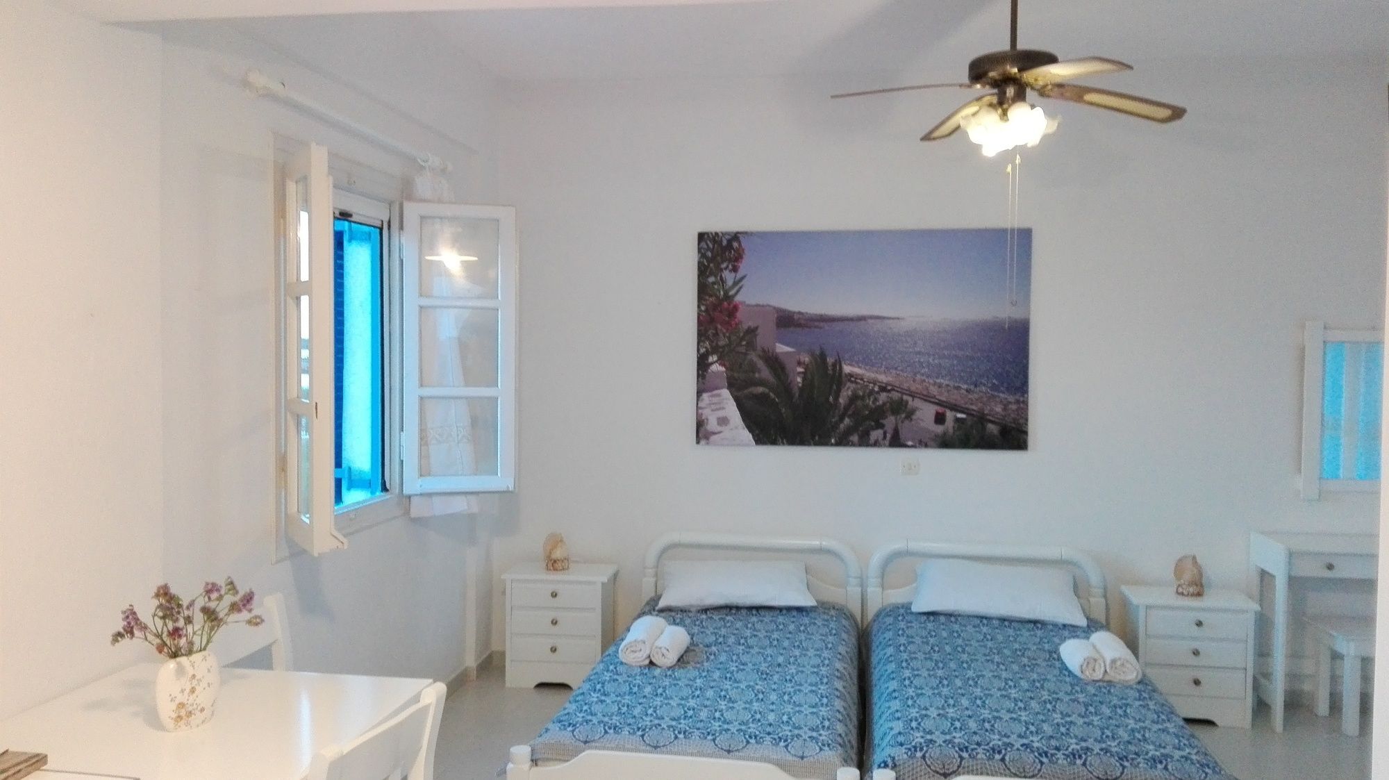 Remvi Studios Aparthotel