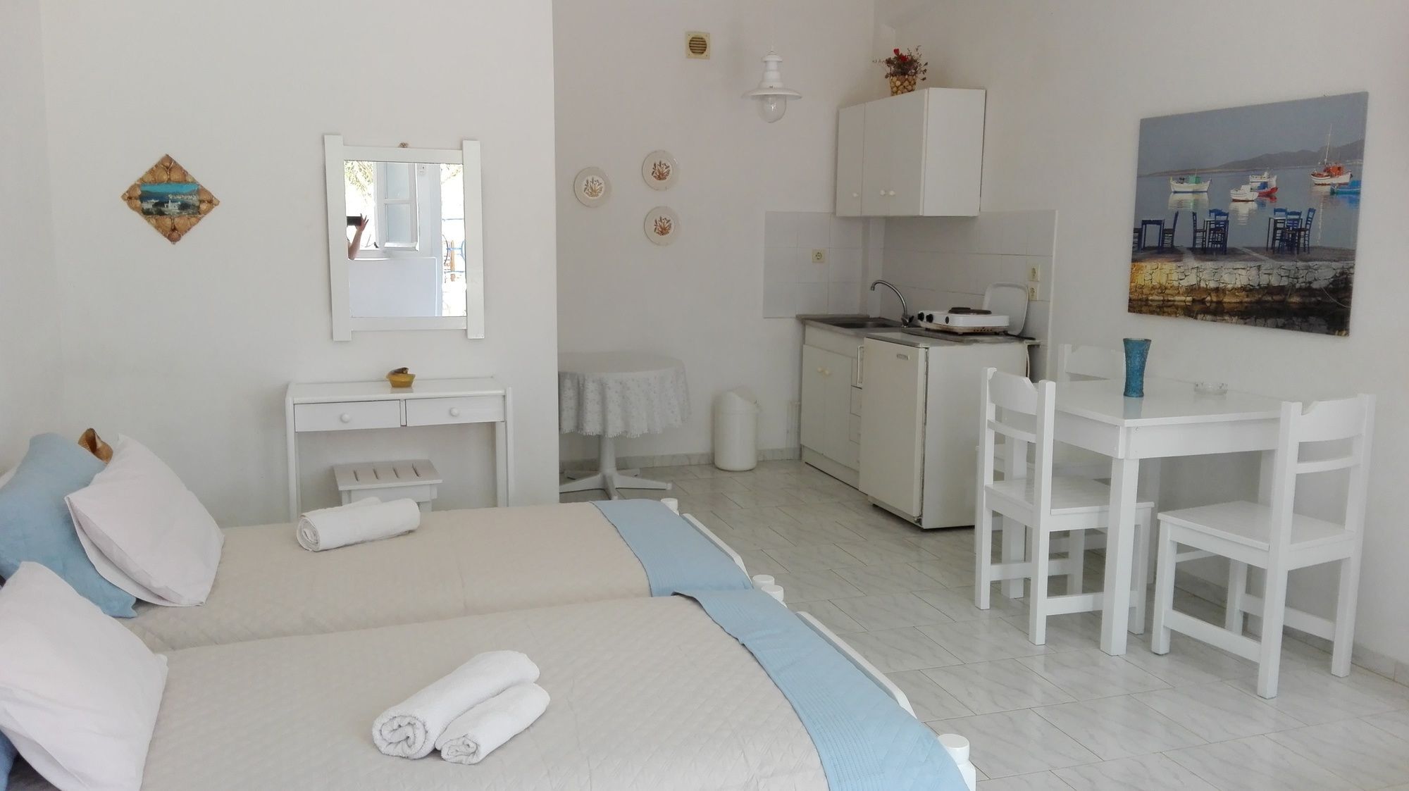 Remvi Studios Aparthotel Pounda